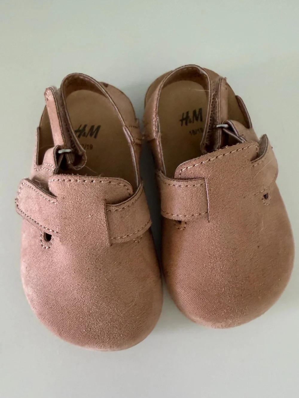 H&M Toddler Napped Sandals | Size 4-5